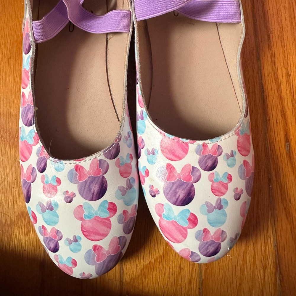 Minnie Mouse Monkey Feet